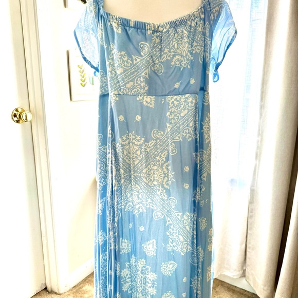TORRID Powder Blue and White Bandana Maxi Dress - Picture 8 of 11